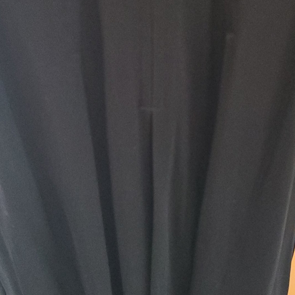 BCBG RUNWAY Top - Picture 5 of 16